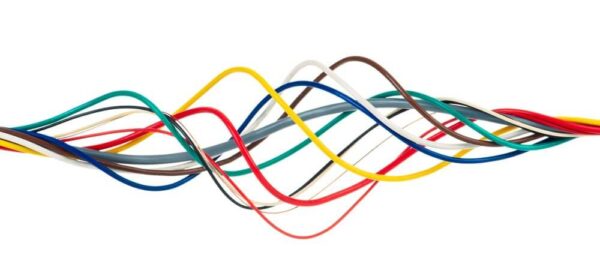Cor dos fios elétricos: conheça o padrão definido pela NBR 5410