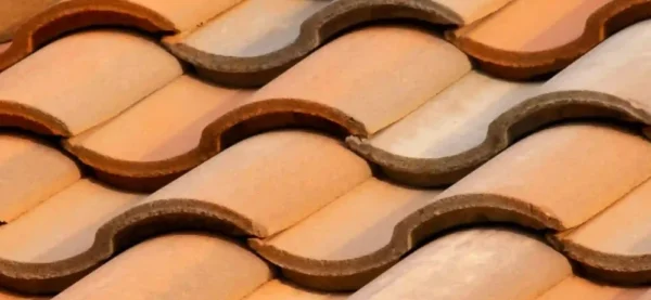 Tipos de telhas mais comuns e como instalar na sua obra