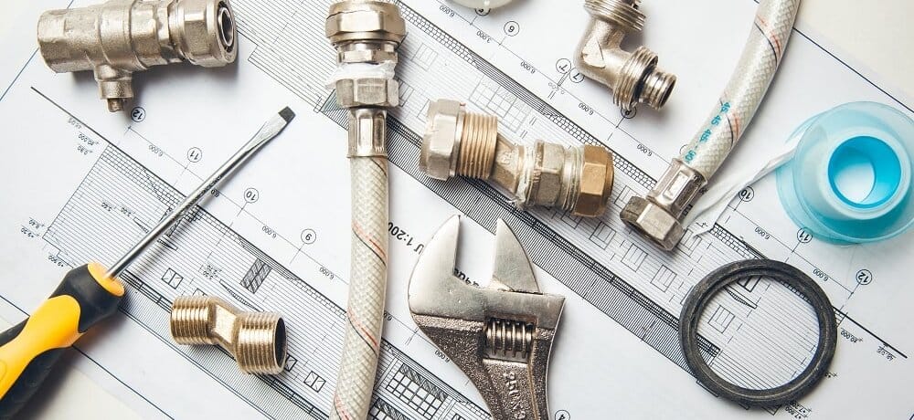 Como fazer a instalação hidráulica de banheiro e materiais necessários