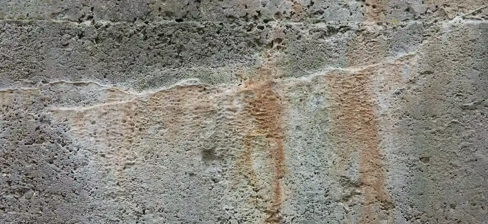 O que é lixiviação do concreto e como tratar